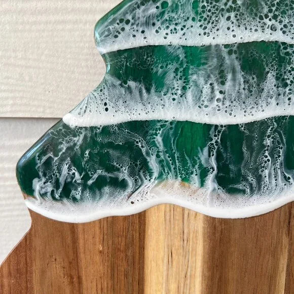 CHRISTMAS TREE Ocean Waves Resin Wooden Cutting Board Charcuterie Board Tray - Picture 3 of 4